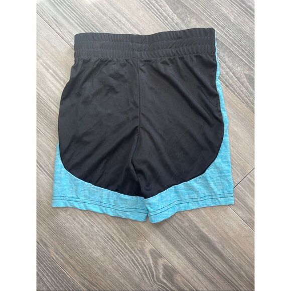 NWOT Champion boys navy athletic shorts Size 4t - Picture 2 of 4